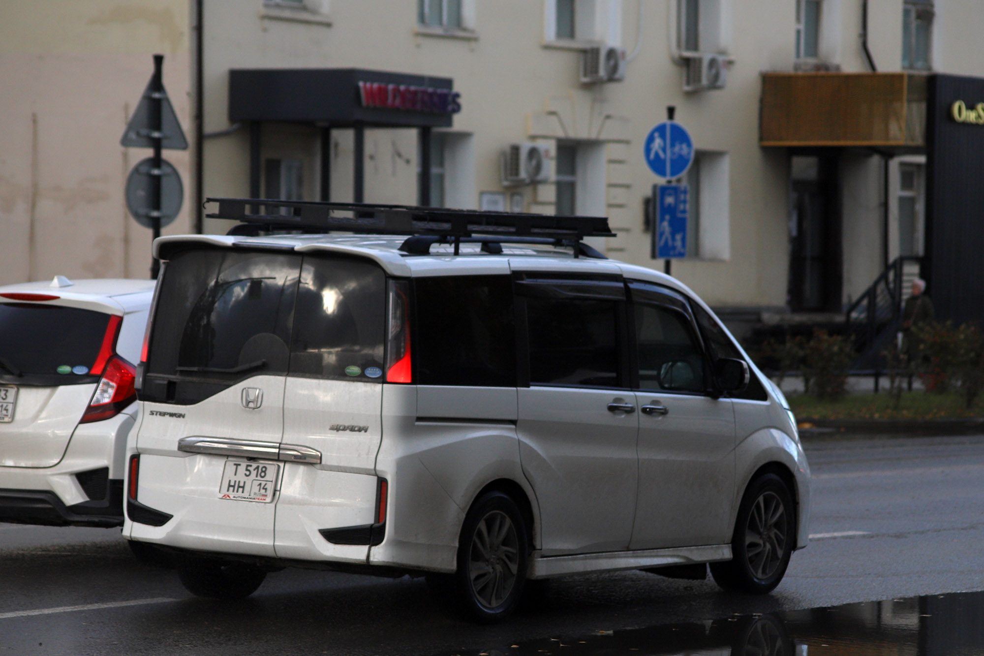 т 518 нн 14, Honda Stepwgn 5th gen Spada (RP1–5), 2015–2022