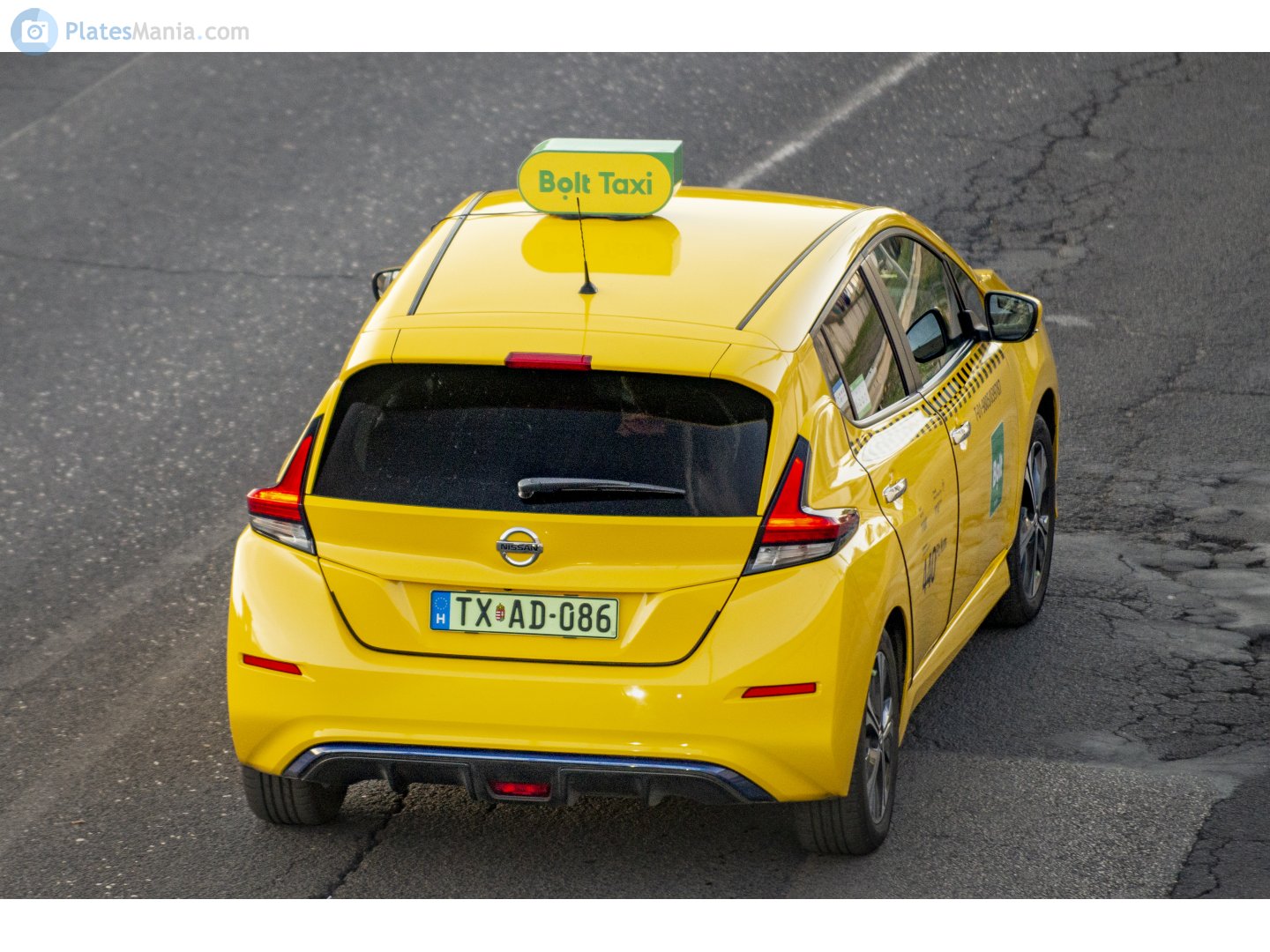 TX AD-086, Nissan Leaf 2nd gen (ZE1), 2017–