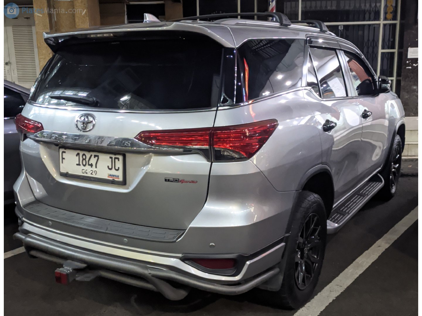 F 1847 JC, Toyota Fortuner 2nd gen (AN160), 2015–