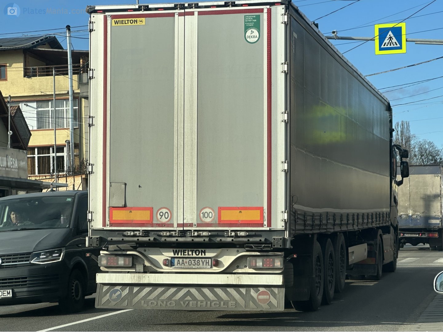 AA 038YH, Wielton NS 