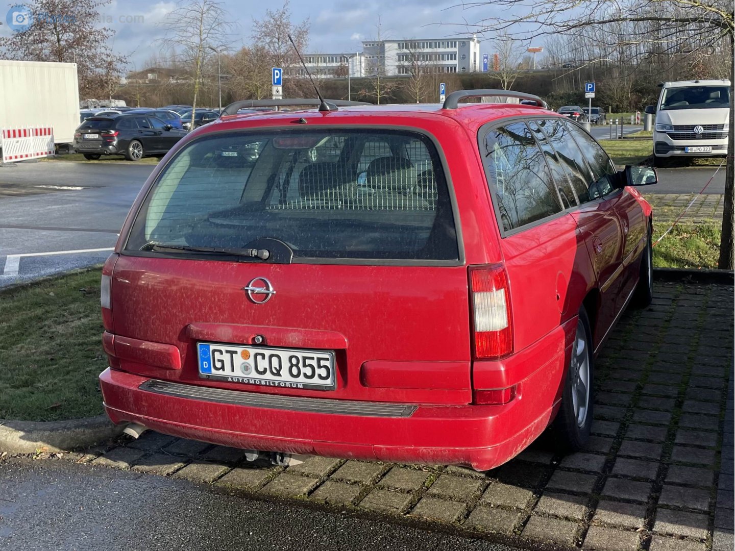 GT CQ 855, Opel Omega 