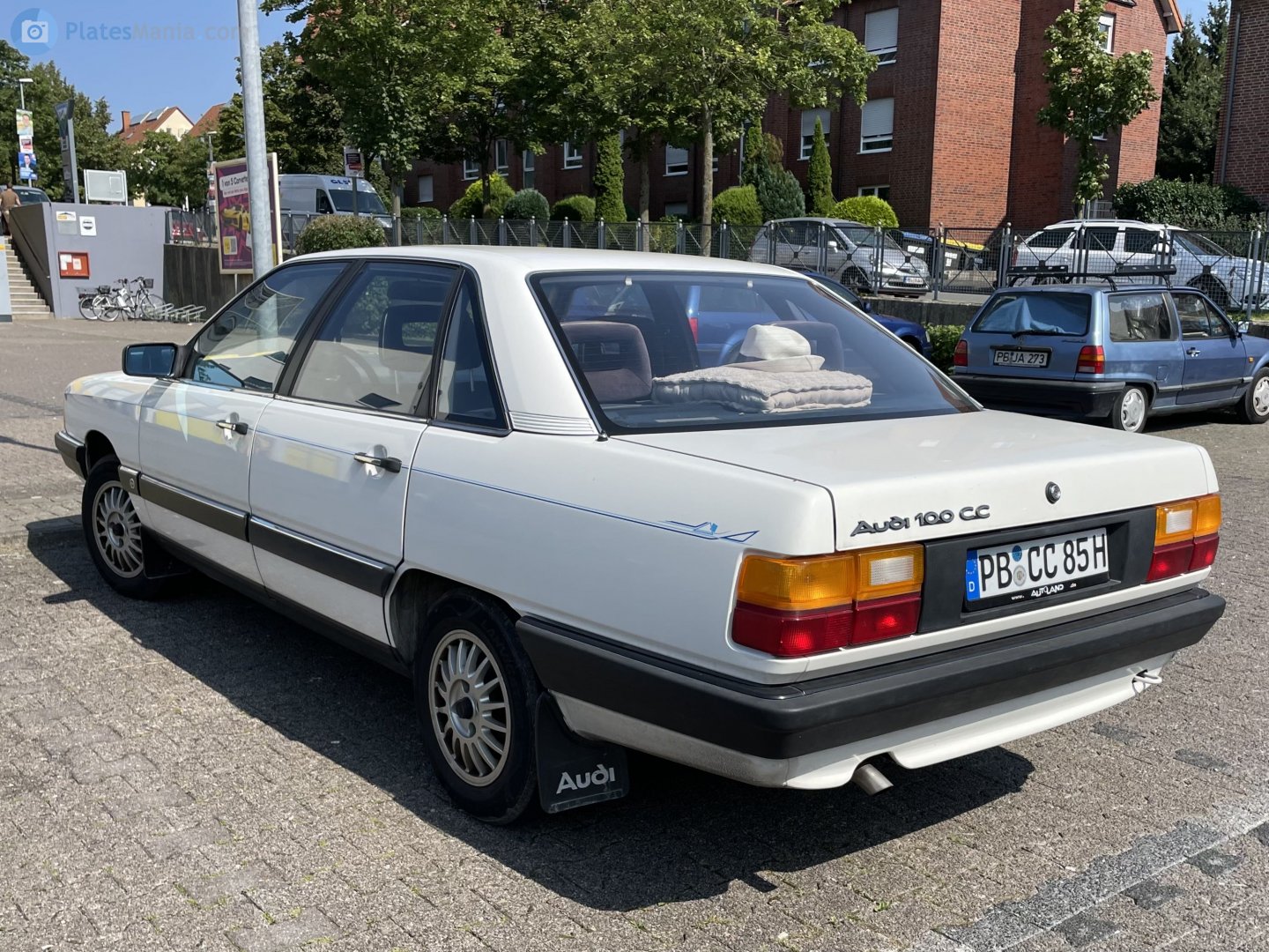 PB CC 85 H, Audi 100 3rd gen Sedan (C3/44), 1982–1991