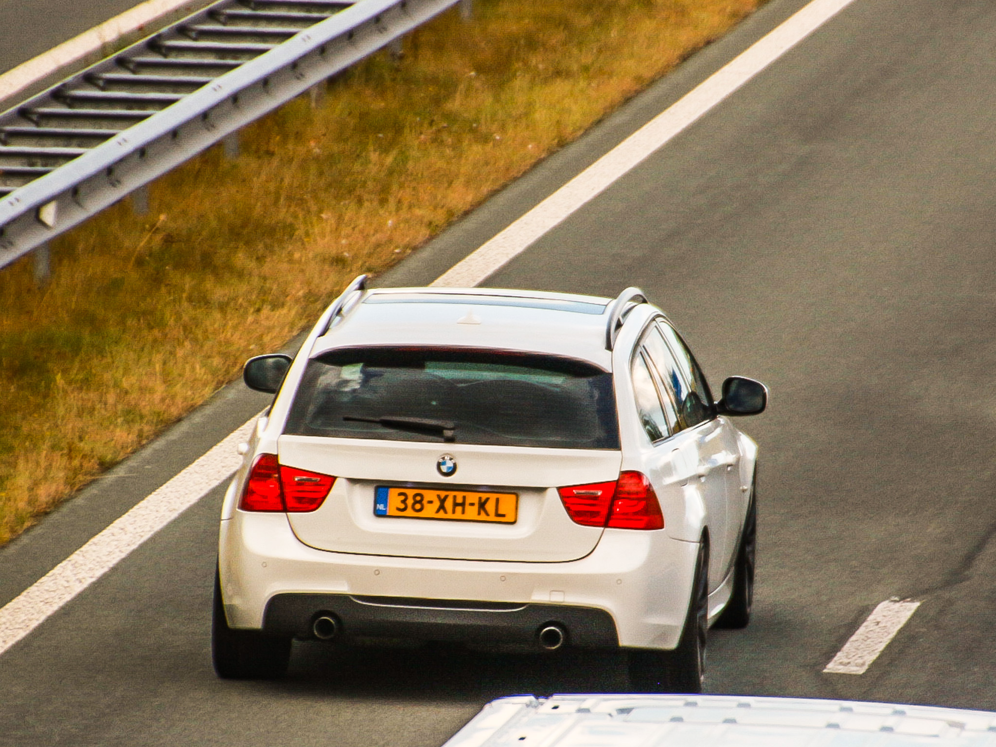 38-XH-KL, BMW 3 Series 5th gen Touring (E91), 2005–2012