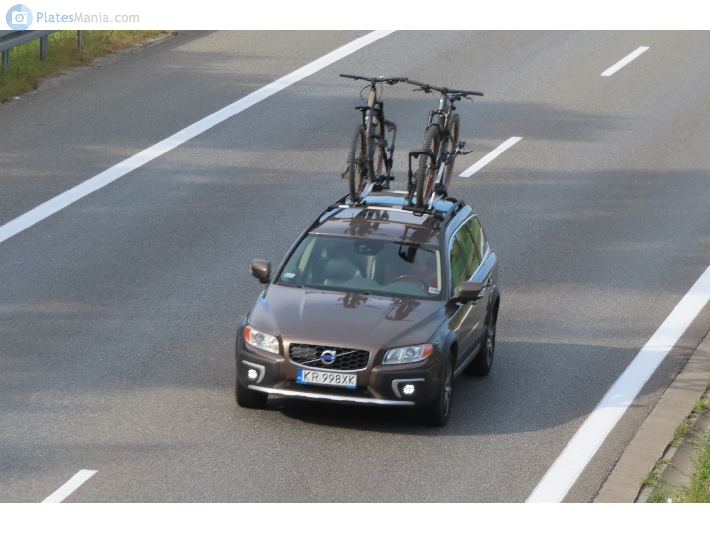 KR 998XK, Volvo XC70 