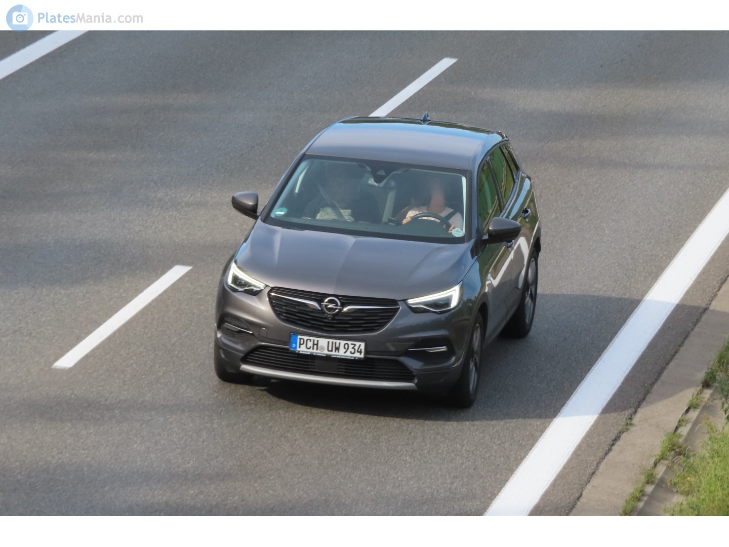 PCH UW 934, Opel Grandland 