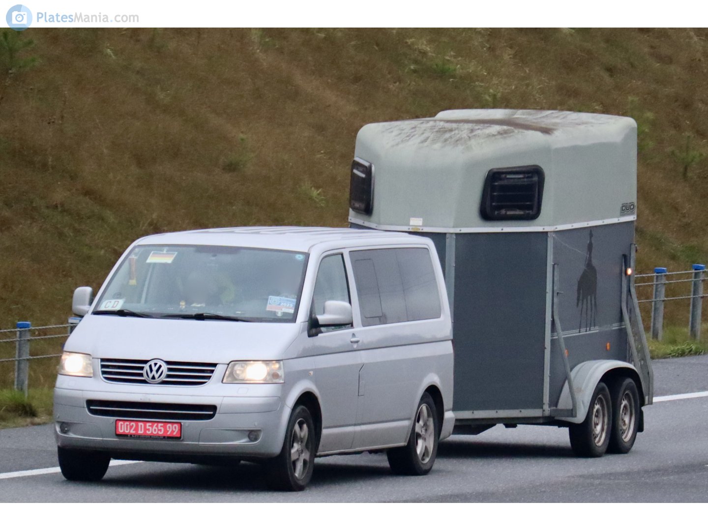 002 D 565 99, Volkswagen Caravelle T5, 2003–2009
