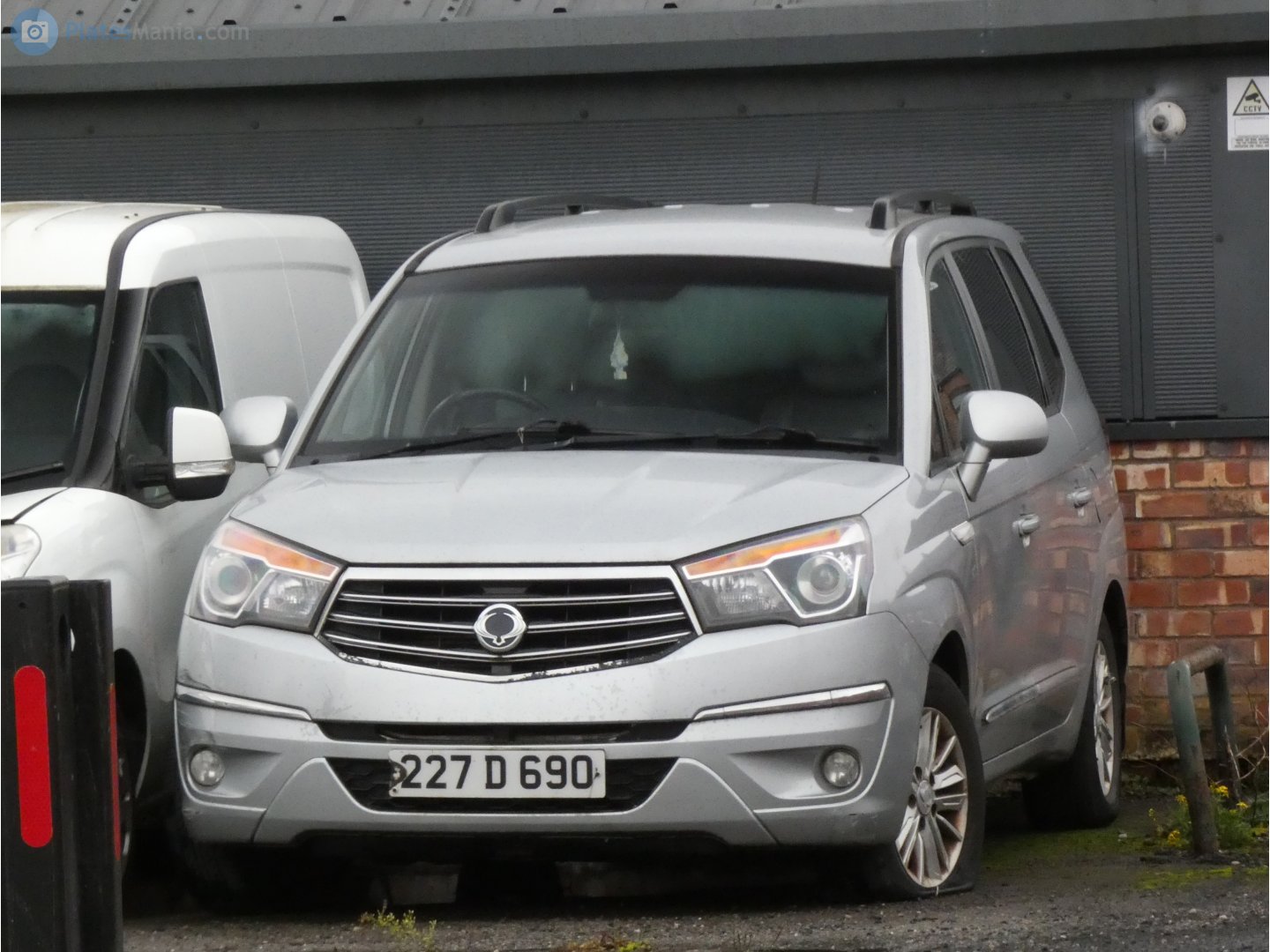 227D690, SsangYong (KGM) Rodius / Stavic / Turismo 2nd gen (A150), 2013–2018