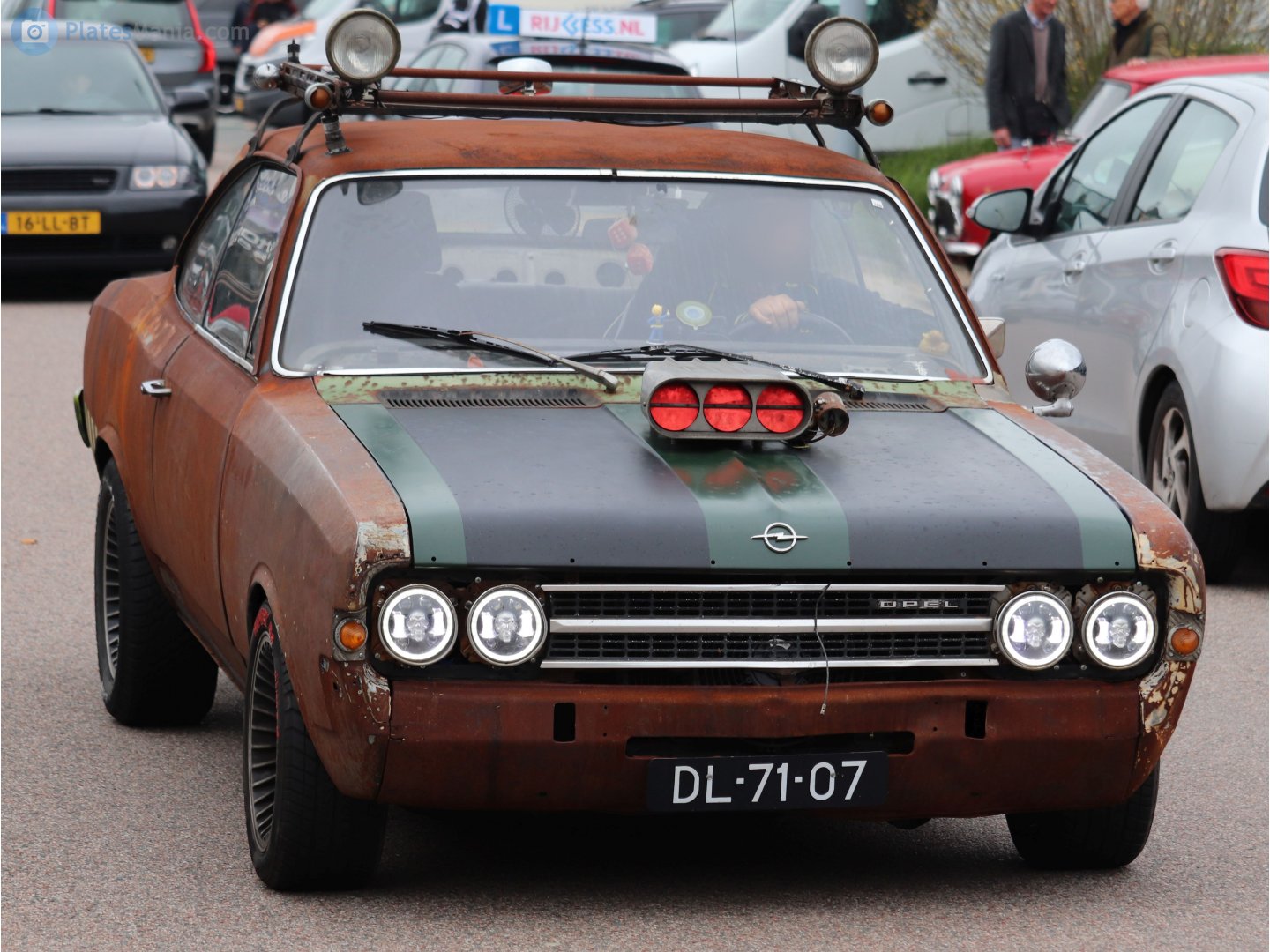 DL-71-07, Opel Commodore 1st gen Coupé (A), 1967–1972