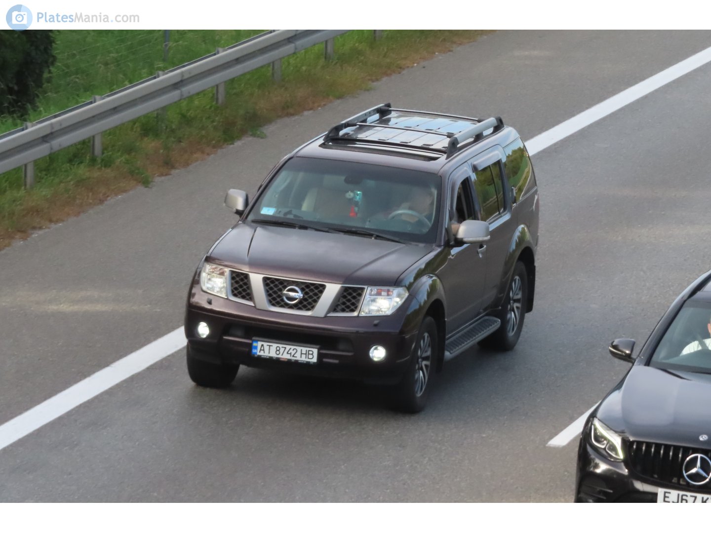 AT 8742 HB, Nissan Pathfinder 