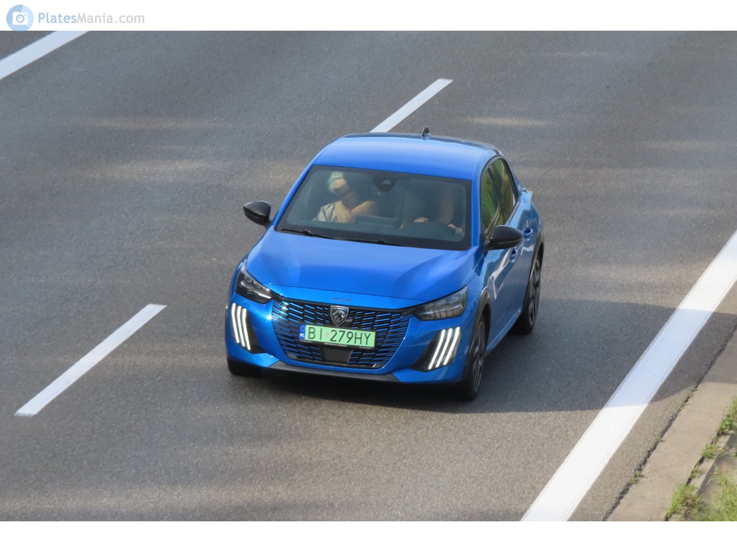 BI 279HY, Peugeot 208 