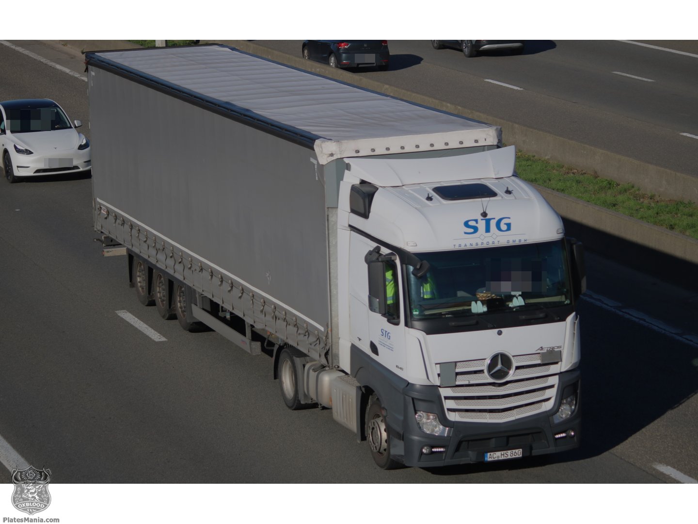 AC HS 860, Mercedes-Benz Actros 3rd gen (MP4/MP5), 2011–