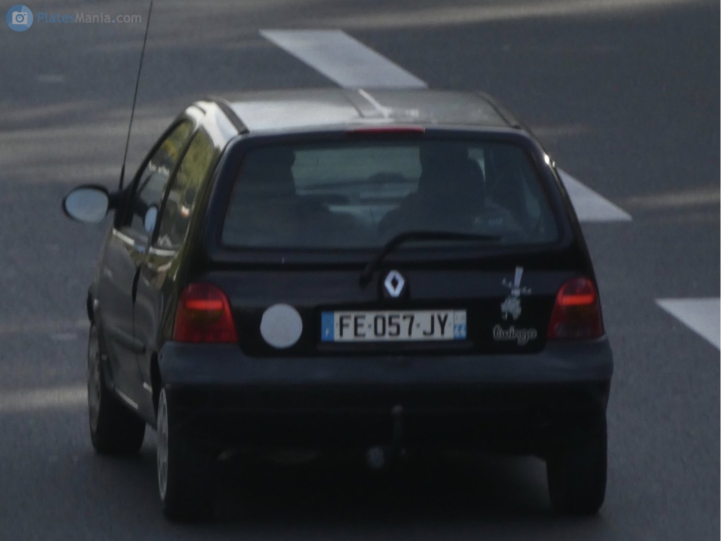 FE-057-JY, Renault Twingo 1st gen (C06), 1992–2007 (–2012 for CO-market)