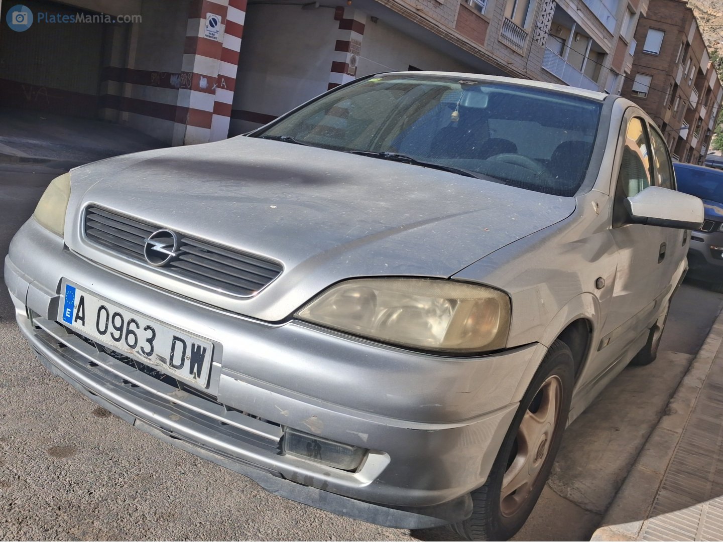 A 0963 DW, Opel Astra 2nd gen Sedan (G; T98), 1998–2009