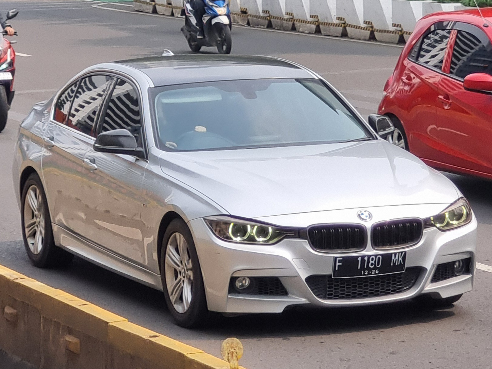F 1180 MK, BMW 3 Series 6th gen Sedan (F30/F35), 2011–2019