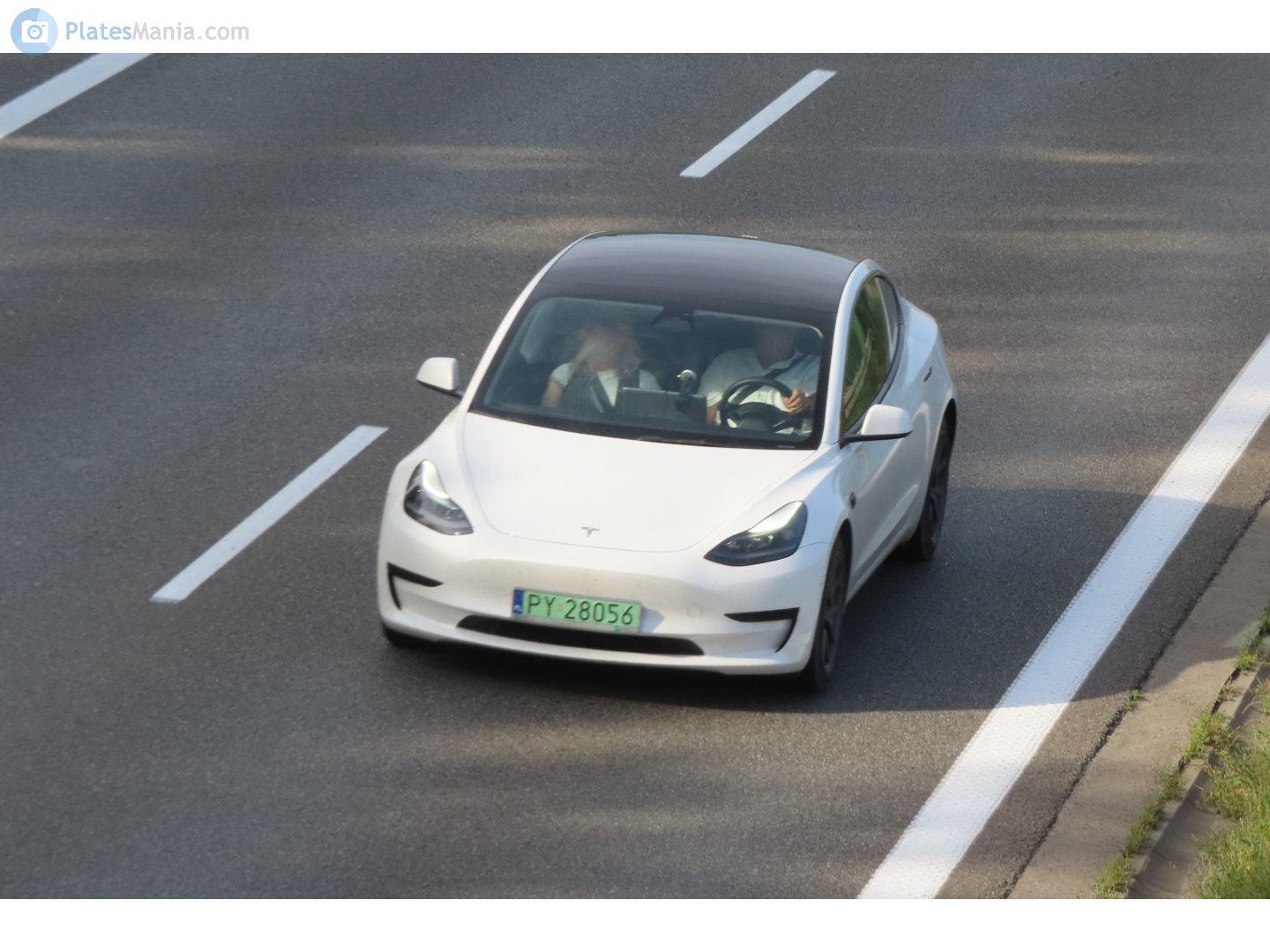 PY 28056, Tesla Model 3 1st gen (5YJ3), 2017–2023