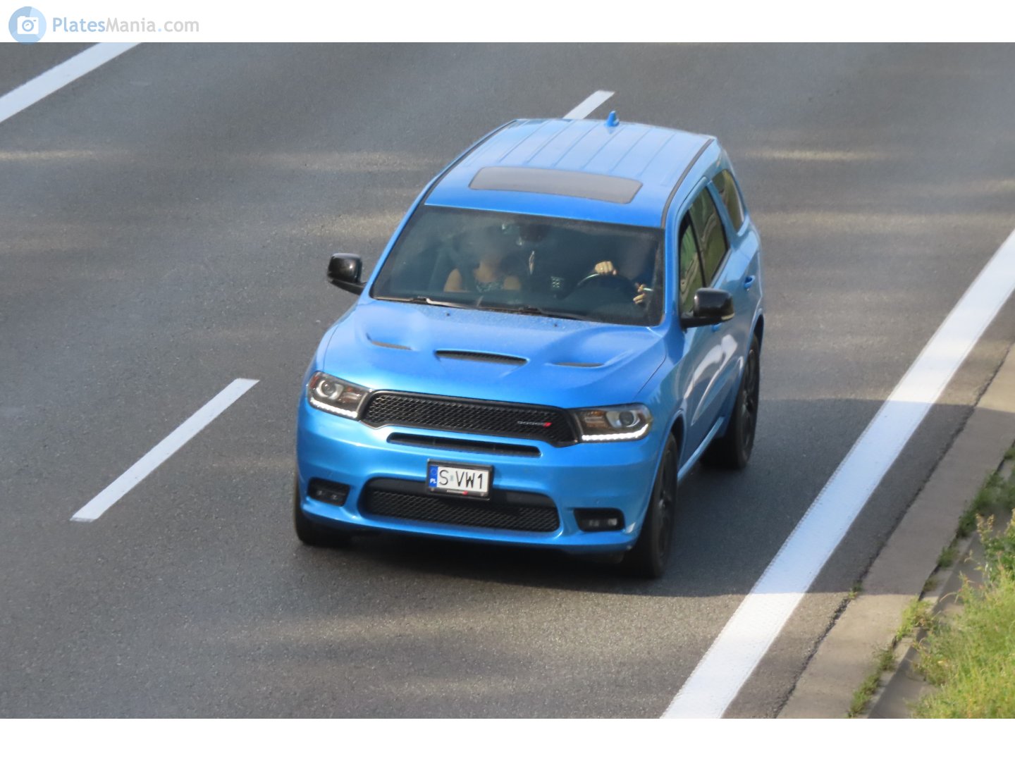 S VW1, Dodge Durango 