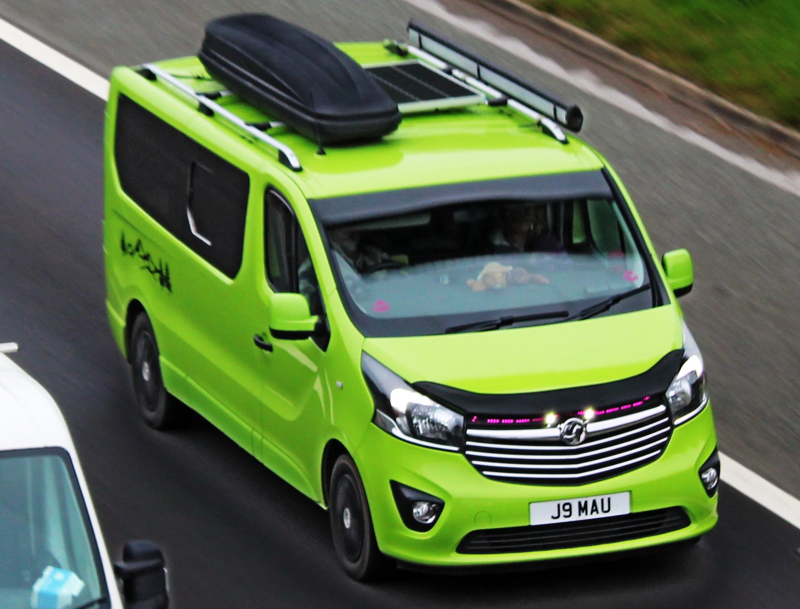 J9MAU, Vauxhall Vivaro 2nd gen (B; X82), 2014–2018