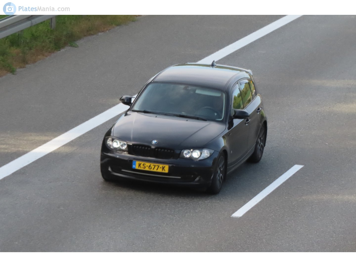 KS-677-K, BMW 1 Series 