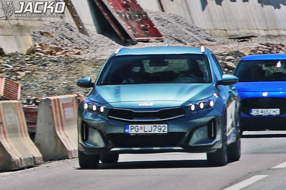 PG LJ792, Kia Ceed 3rd gen XCeed SUV (CD), facelift, 2022–2025