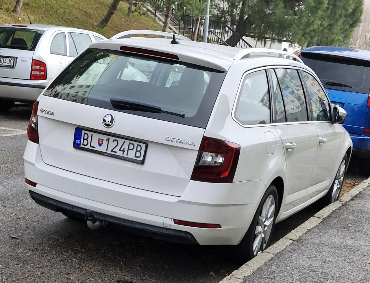 BL-124PB, Skoda Octavia 3rd gen Combi (A7/5E5), facelift, 2017–2020 (–2023 for CN-market)