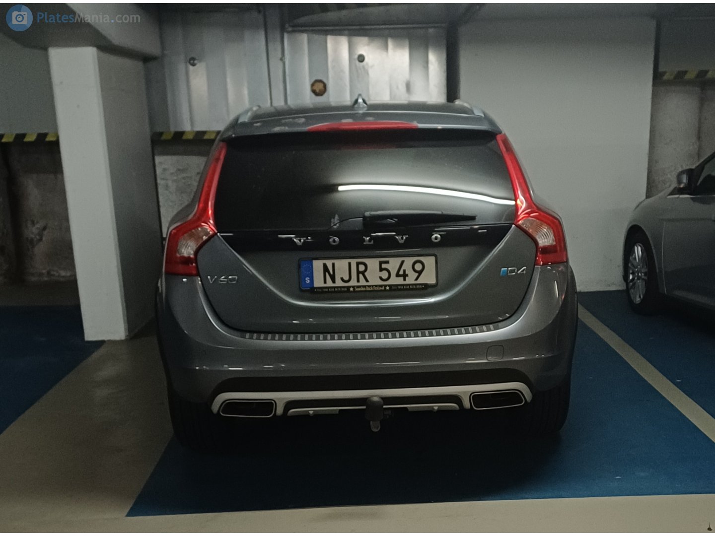 NJR 549, Volvo V60 1st gen Cross Country (155/157), 2015–2018