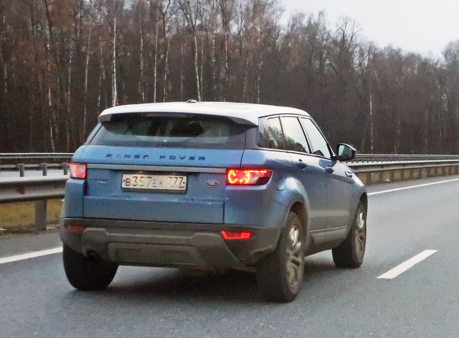 в 357 ек 777, Land Rover Range Rover Evoque 1st gen 5-door SUV (L538), 2011–2019