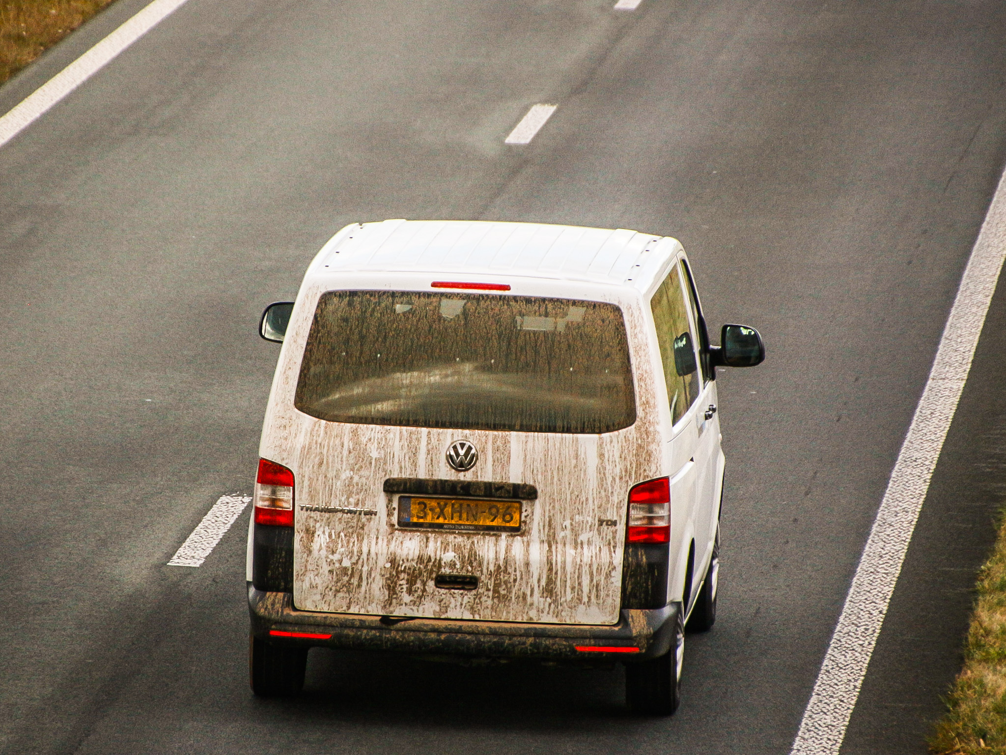 3-XHN-96, Volkswagen Transporter 5th gen Van (T5) (7E/7H), facelift, 2009–2015
