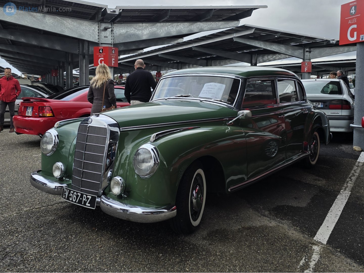 CV-567-PZ, Mercedes-Benz 300 