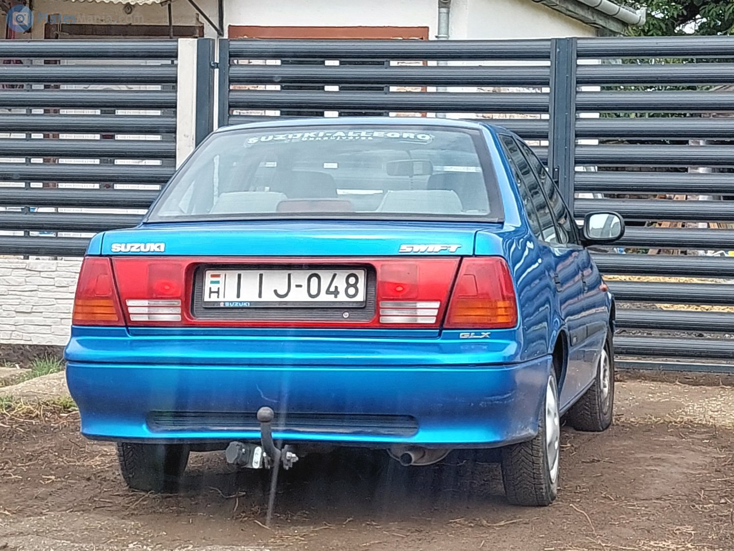 IIJ-048, Suzuki Swift 2nd gen Sedan (SF), facelift, 1996–2004