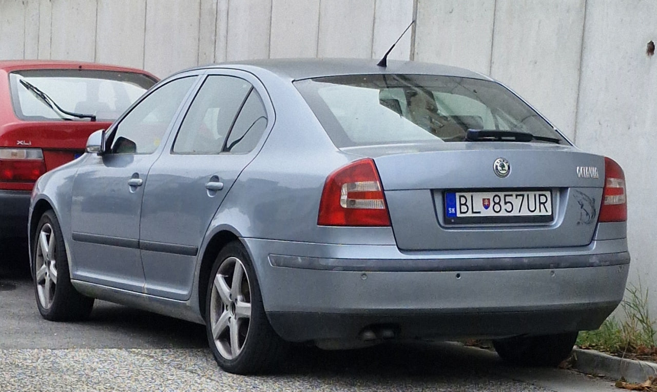 BL-857UR, Skoda Octavia 2nd gen Liftback (A5/1Z3), 2004–2008 (2010–2012 Tour)