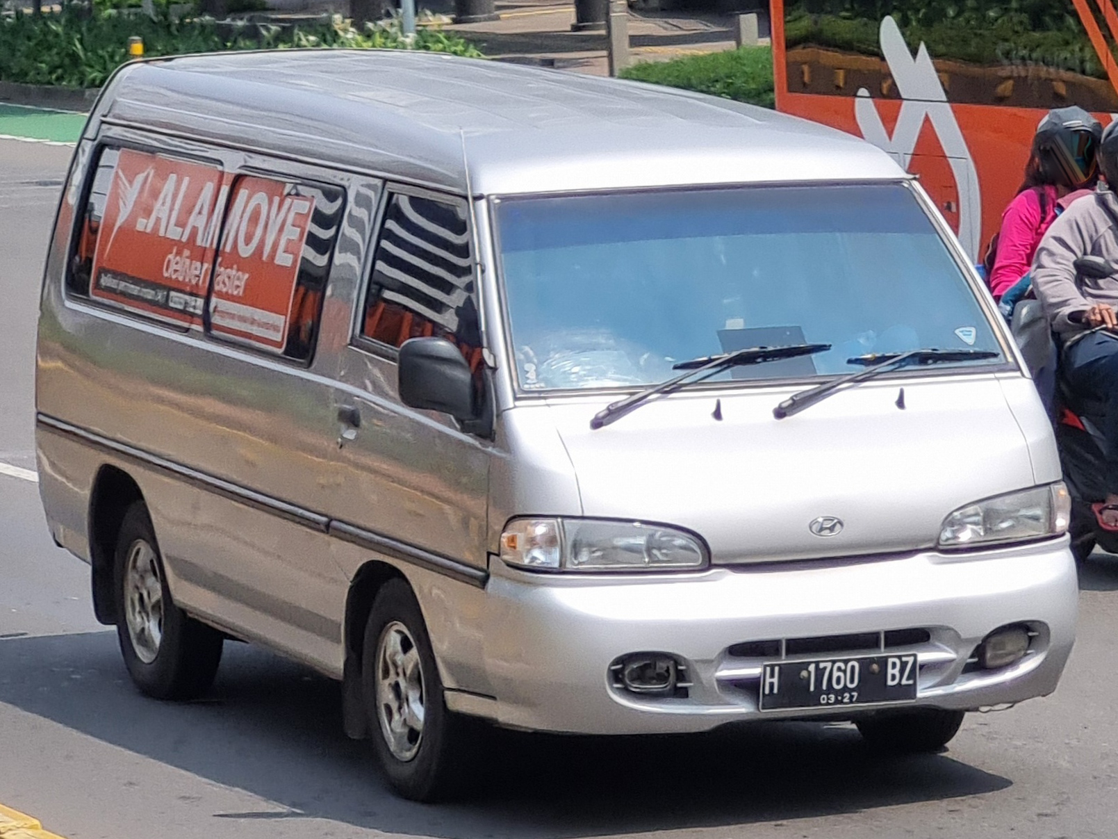 H 1760 BZ, Hyundai H100 2nd gen (AH), 1996–2004