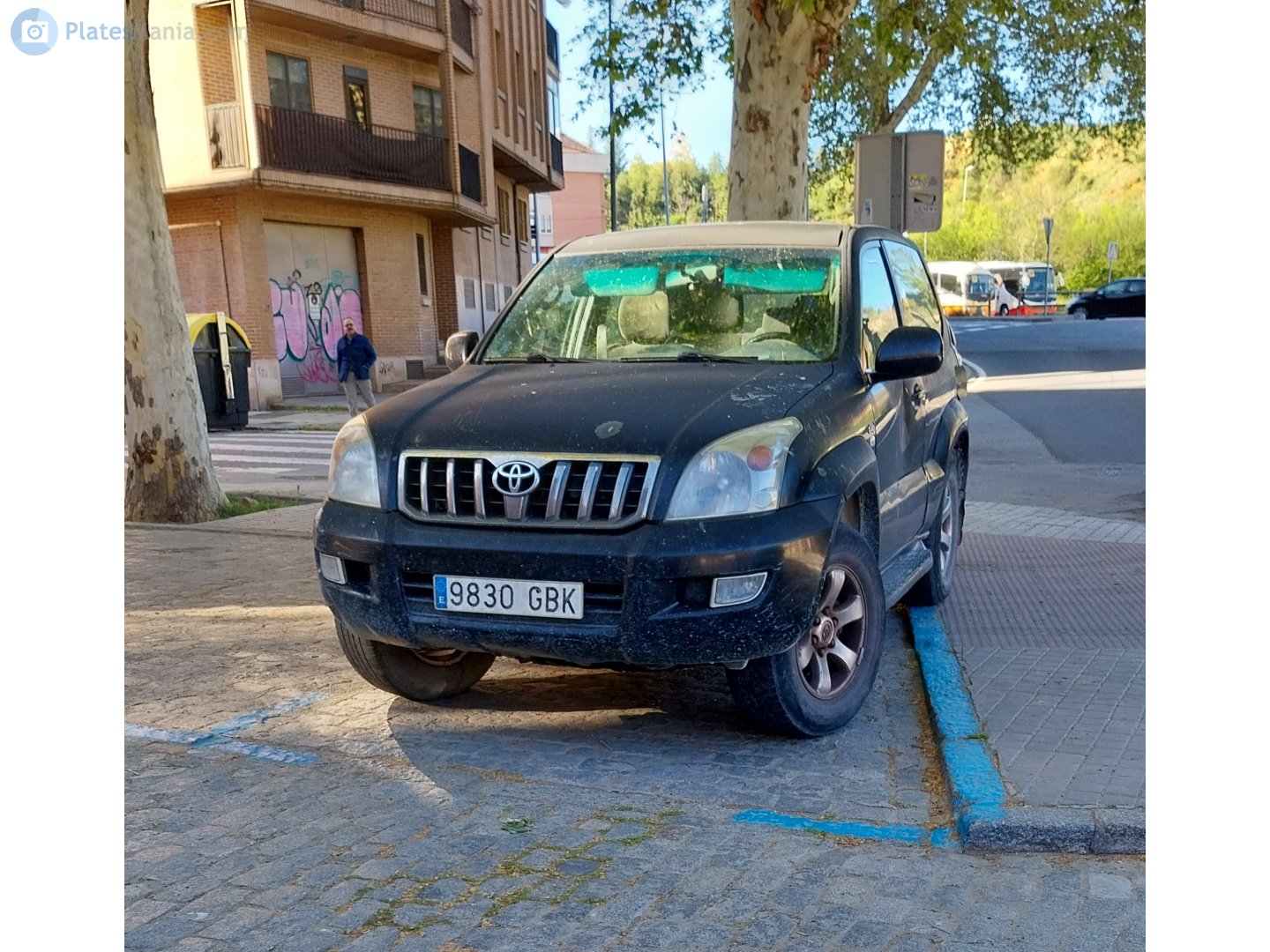 9830 GBK, Toyota Land Cruiser Prado 3rd gen 3-door SUV (J125), 2002–2009