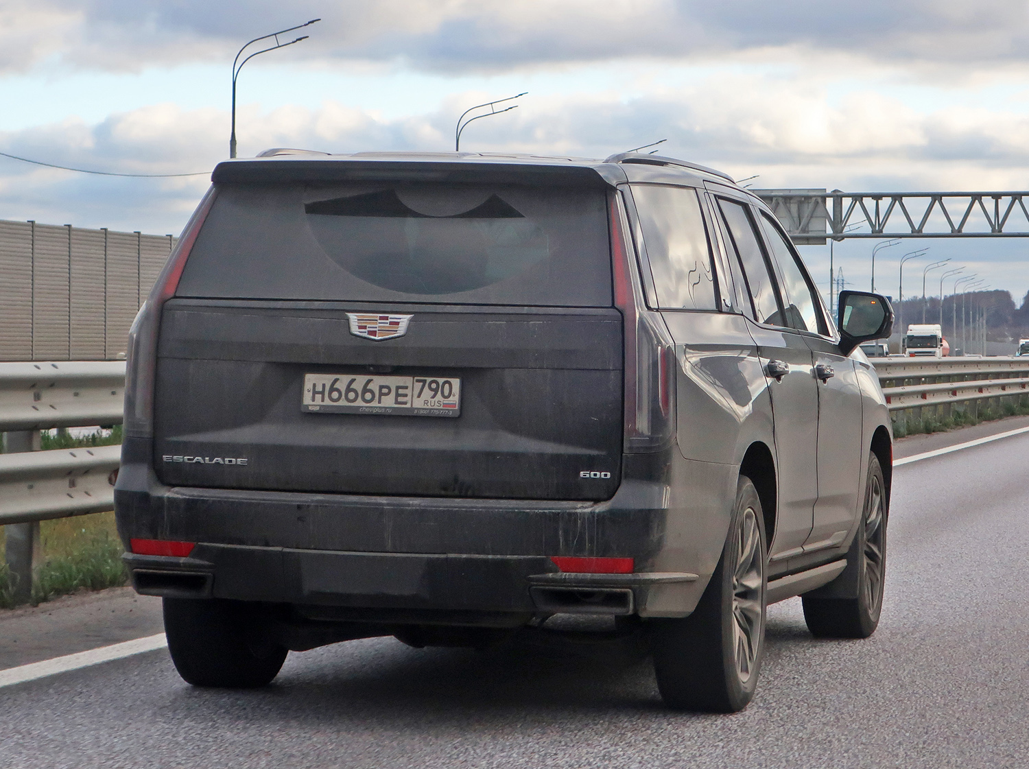 н 666 ре 790, Cadillac Escalade 5th gen (GMT1UL), 2020–2024