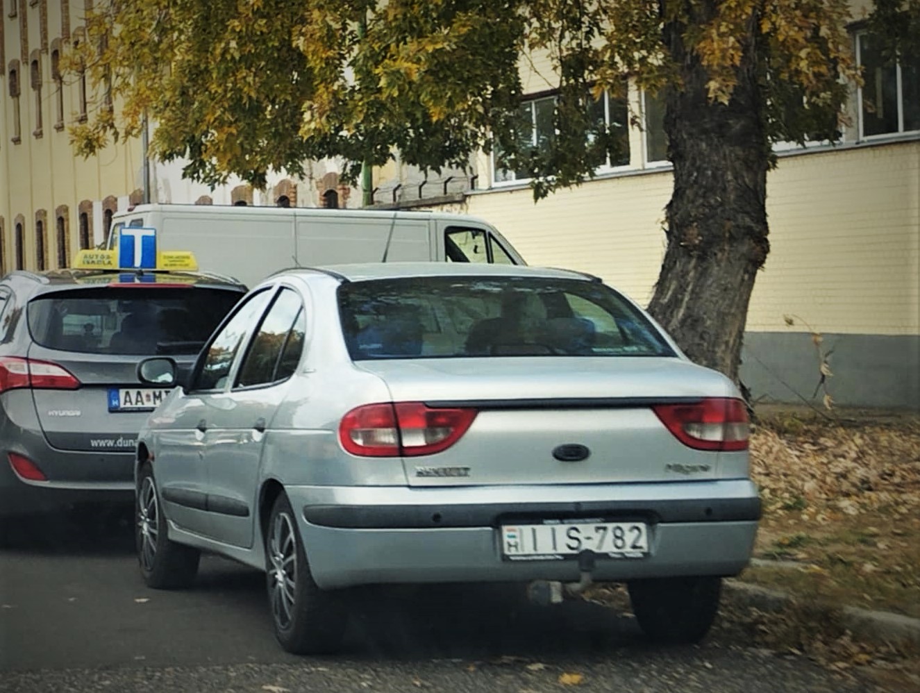 IIS-782, Renault Mégane 1st gen Classic Sedan (L64), facelift, 1999–2003 (–2010 for LATAM-market)
