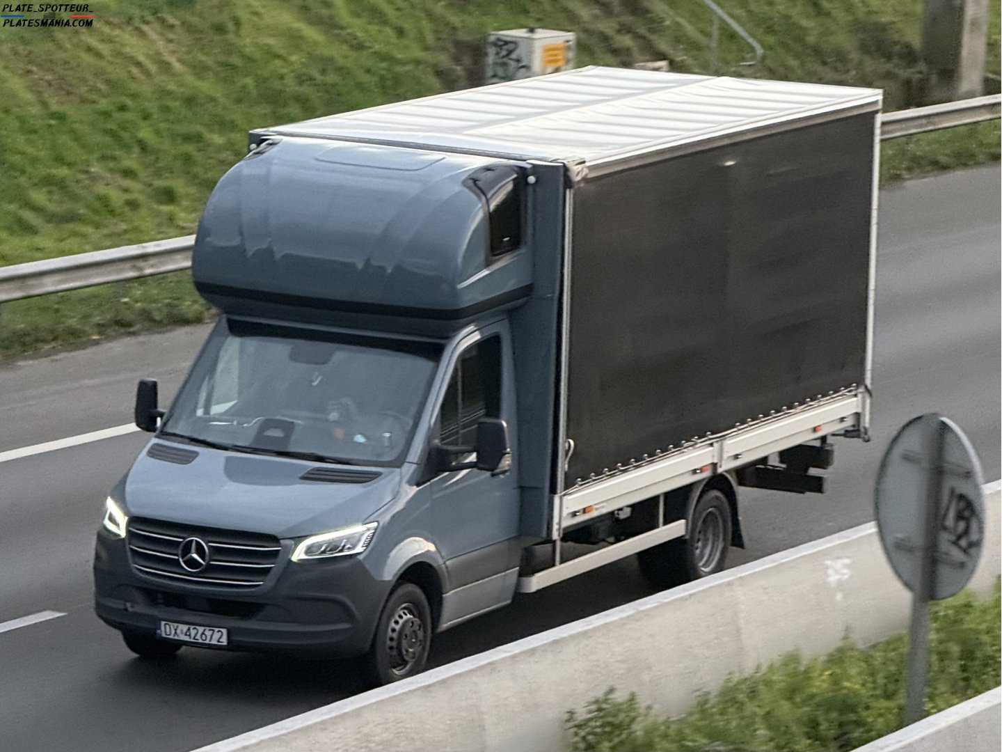 DX 42672, Mercedes-Benz Sprinter 3rd gen (W907), 2018–