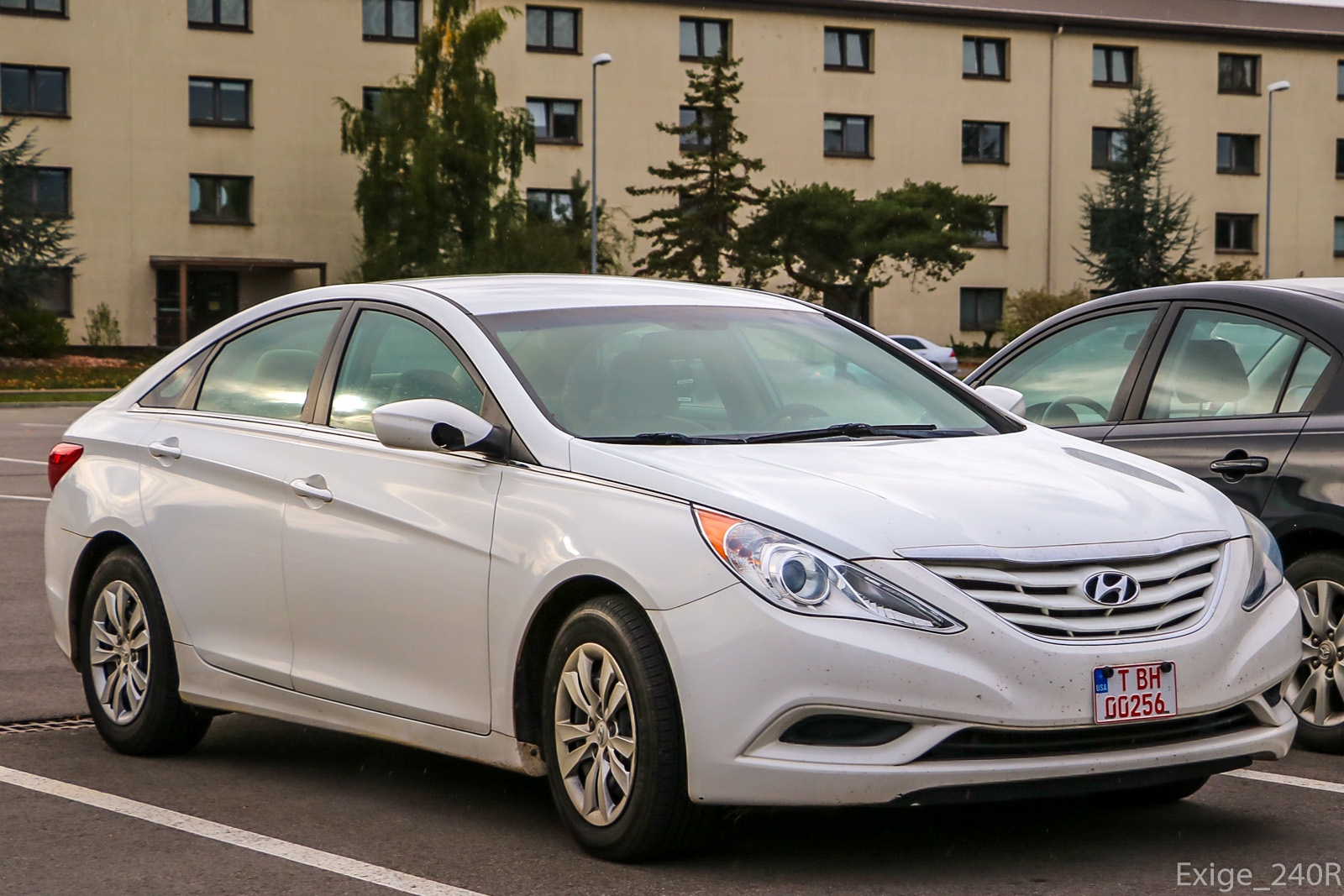 T BH 00256, Hyundai Sonata 6th gen (YF), 2009–2015