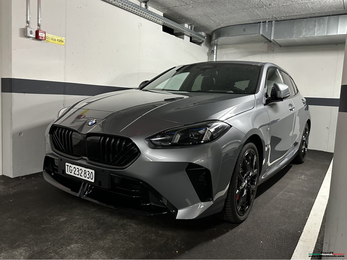 TG 232830, BMW 1 Series 4th gen Hatch (F70), 2024–