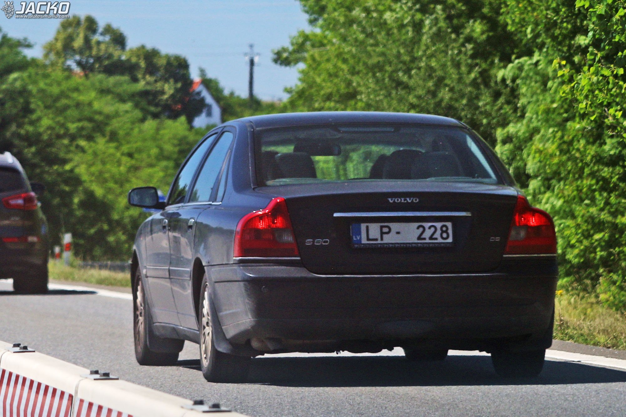 LP-228, Volvo S80 1st gen (184), 1999–2006