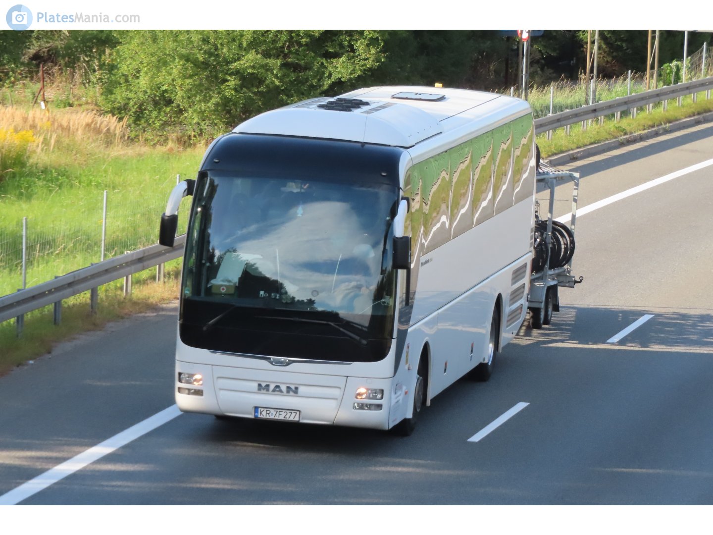 KR 7F277, MAN Lion's Coach 