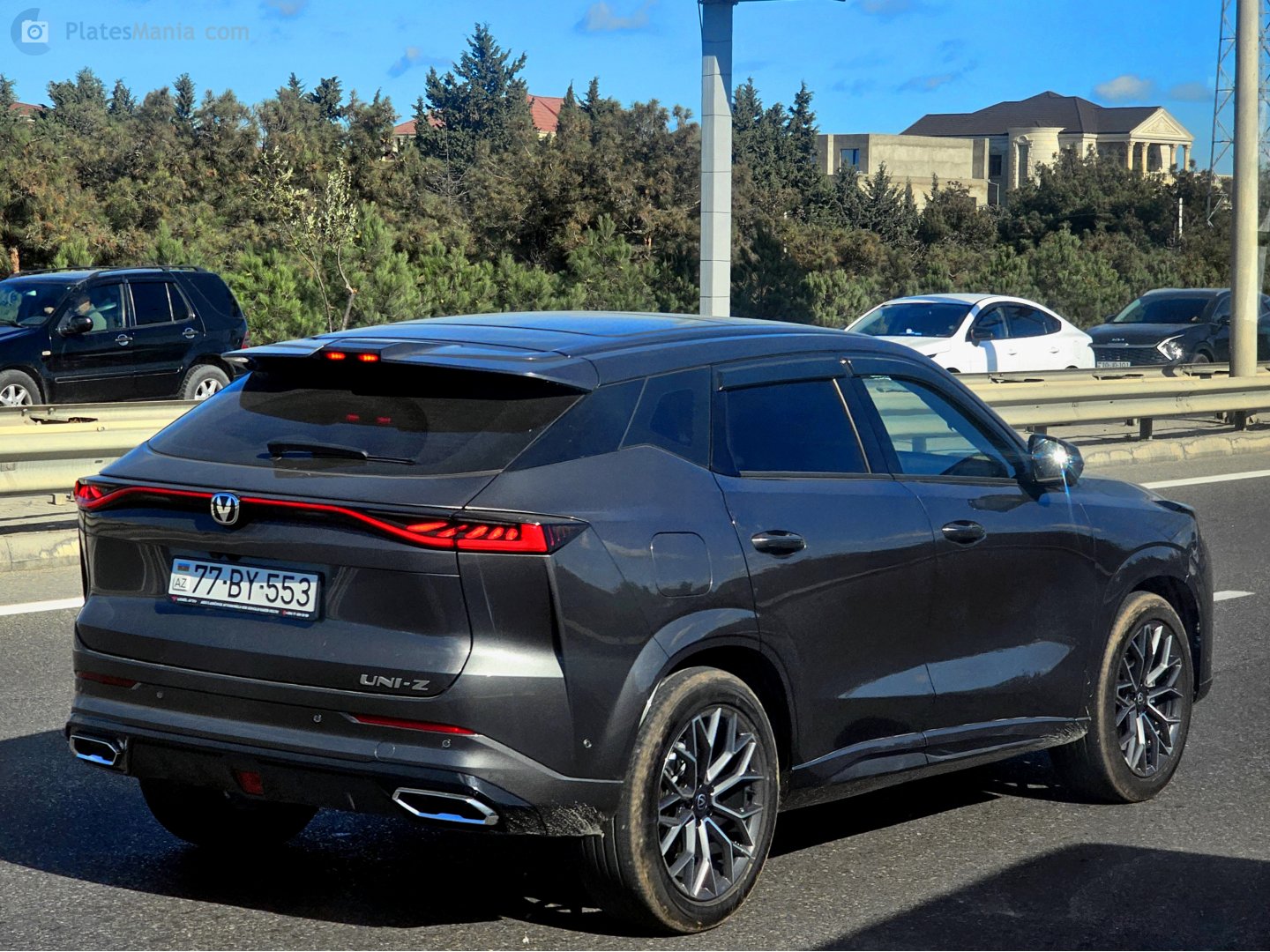 77 BY 553, Changan (Chana) UNI-Z 