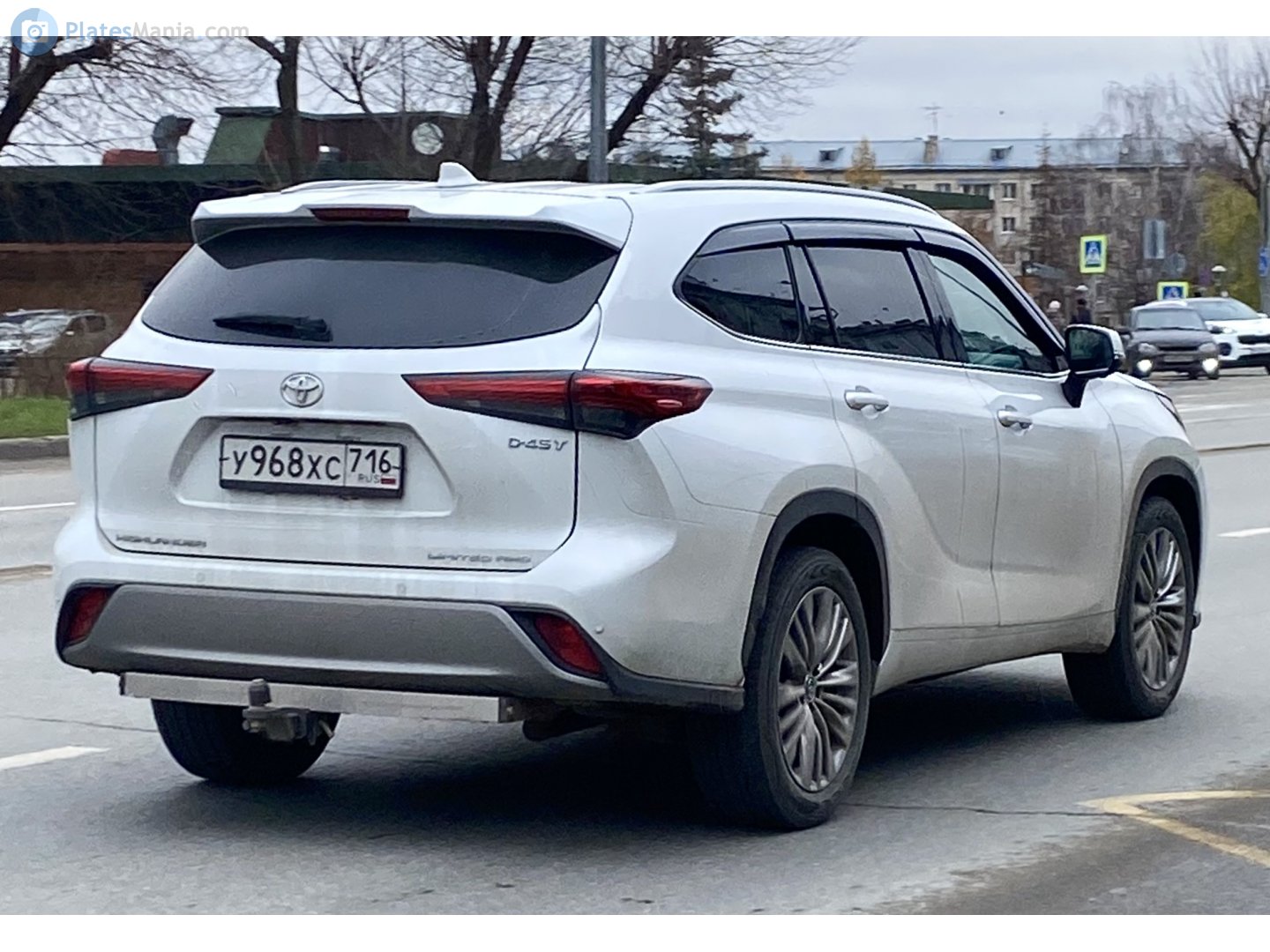 у 968 хс 716, Toyota Highlander 