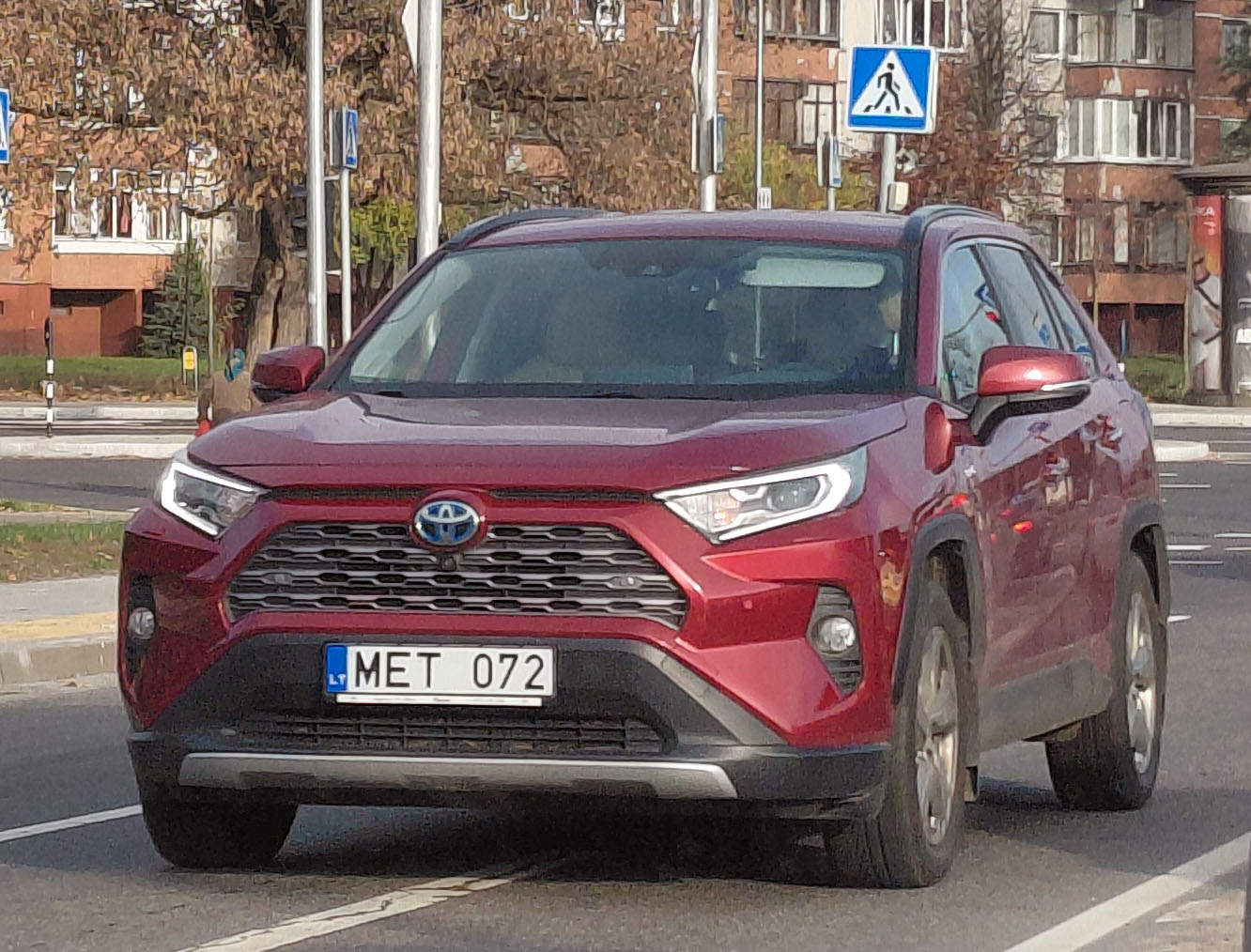 MET 072, Toyota RAV4 5th gen (XA50), 2018–