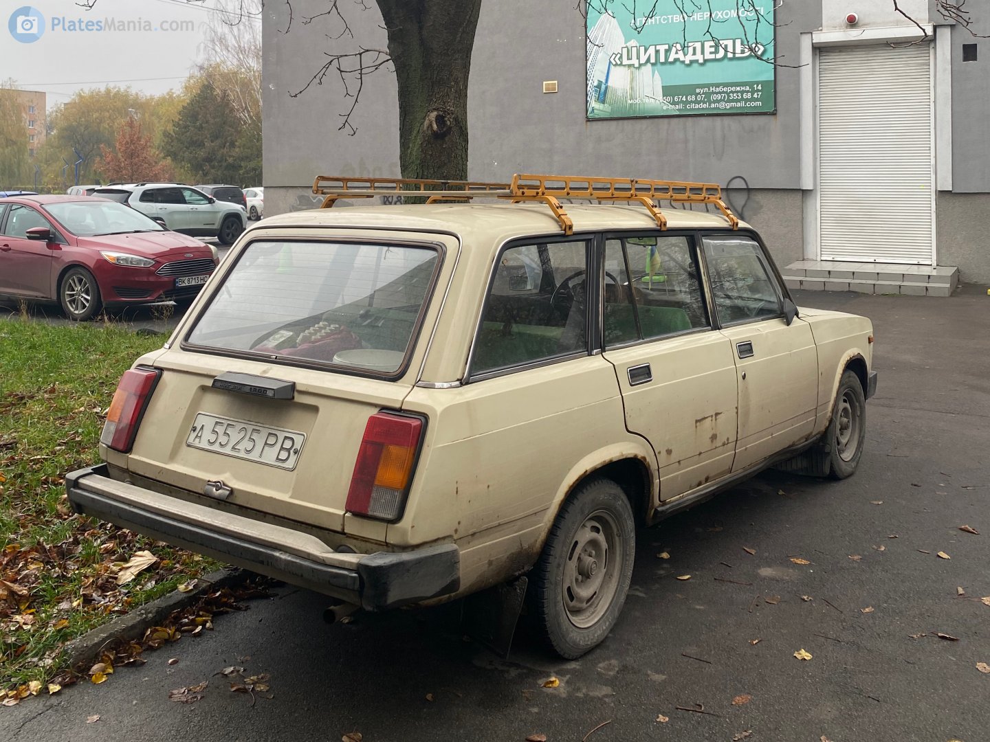а 5525 РВ, Lada (VAZ) 2104 Жигули (Nova / Riva / 1300 / 1500), 1984–2012