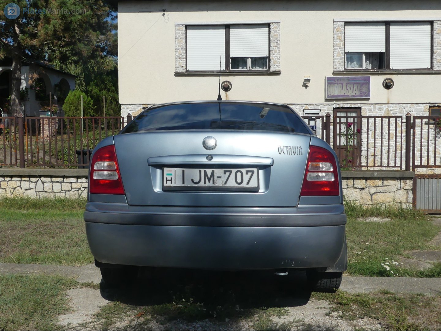 IJM-707, Skoda Octavia 1st gen Liftback (A4/1U2), 1996–2010