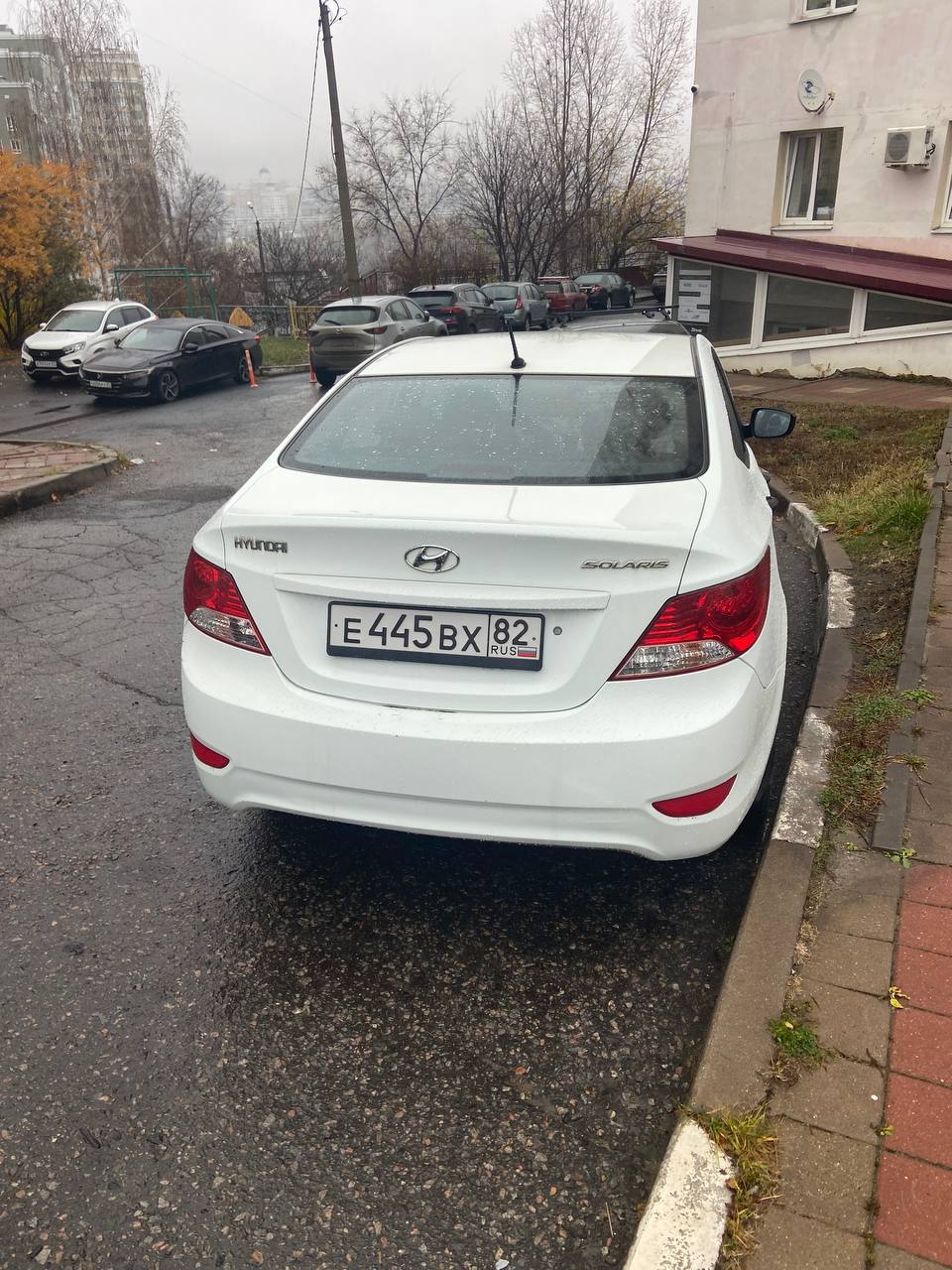 е 445 вх 82, Hyundai Solaris 1st gen Sedan (RB), 2011–2014