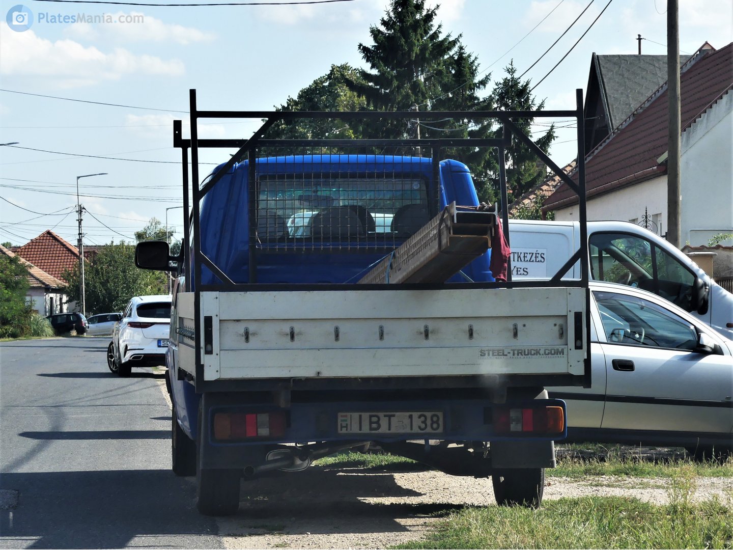 IBT-138, Volkswagen Transporter 4th gen Double Cab Chassis (T4) (70/7D), 1990–2003