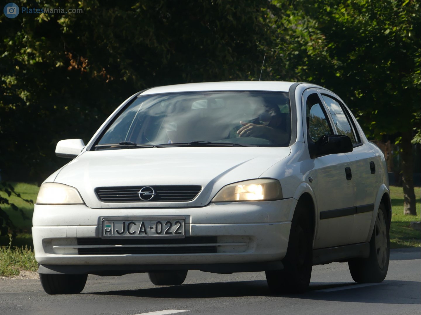 JCA-022, Opel Astra 2nd gen Sedan (G; T98), 1998–2009