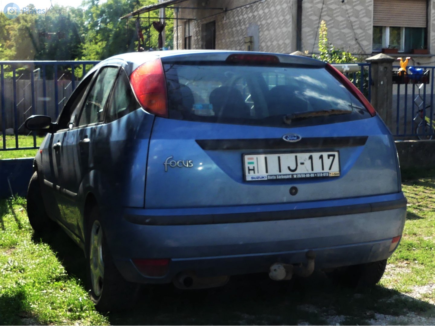 IIJ-117, Ford Focus 1st gen 5-door Hatch (DAW; C170), 1998–2005 (–2008 for LATAM-market)