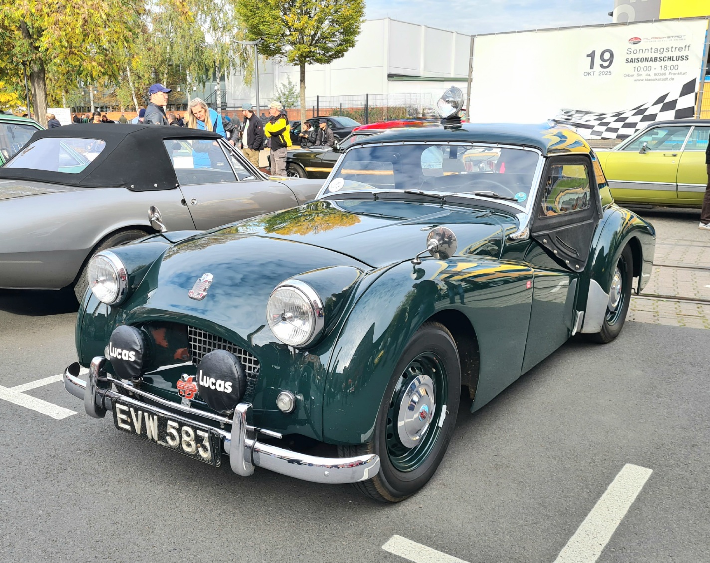 EVW583, Triumph TR2 