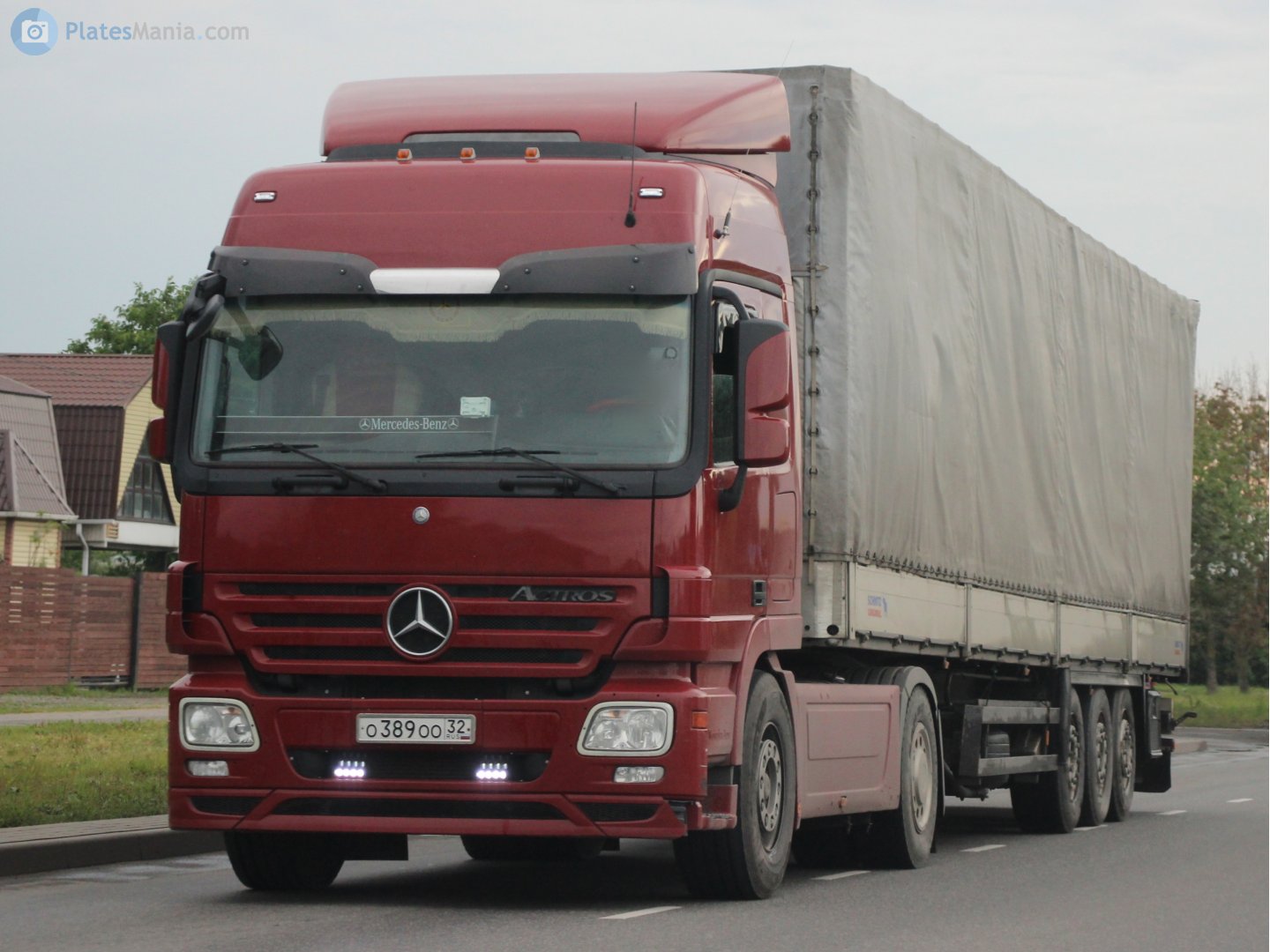 о 389 оо 32, Mercedes-Benz Actros 2nd gen (MP2/MP3), 2002–2020